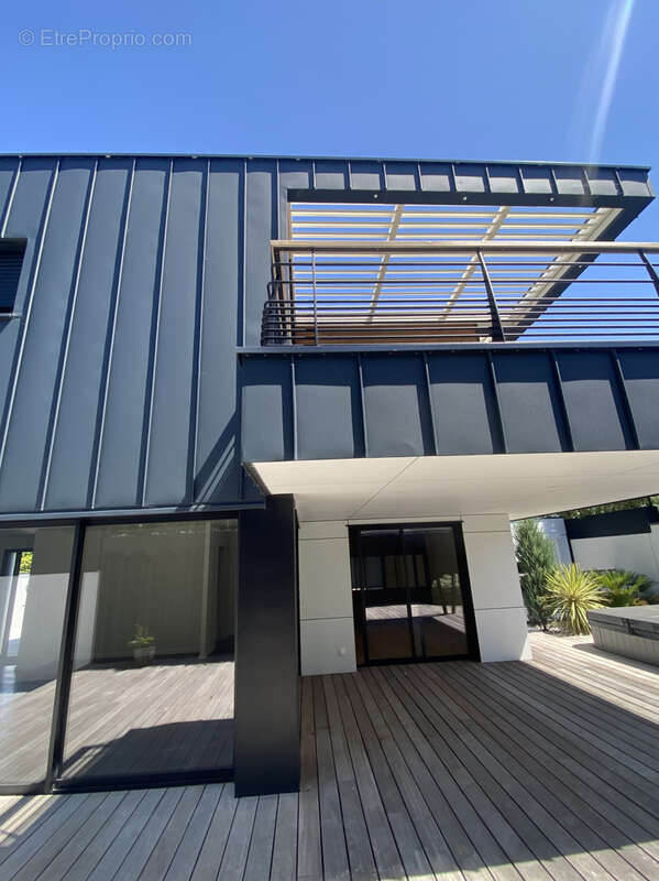 Maison à VAUX-SUR-MER