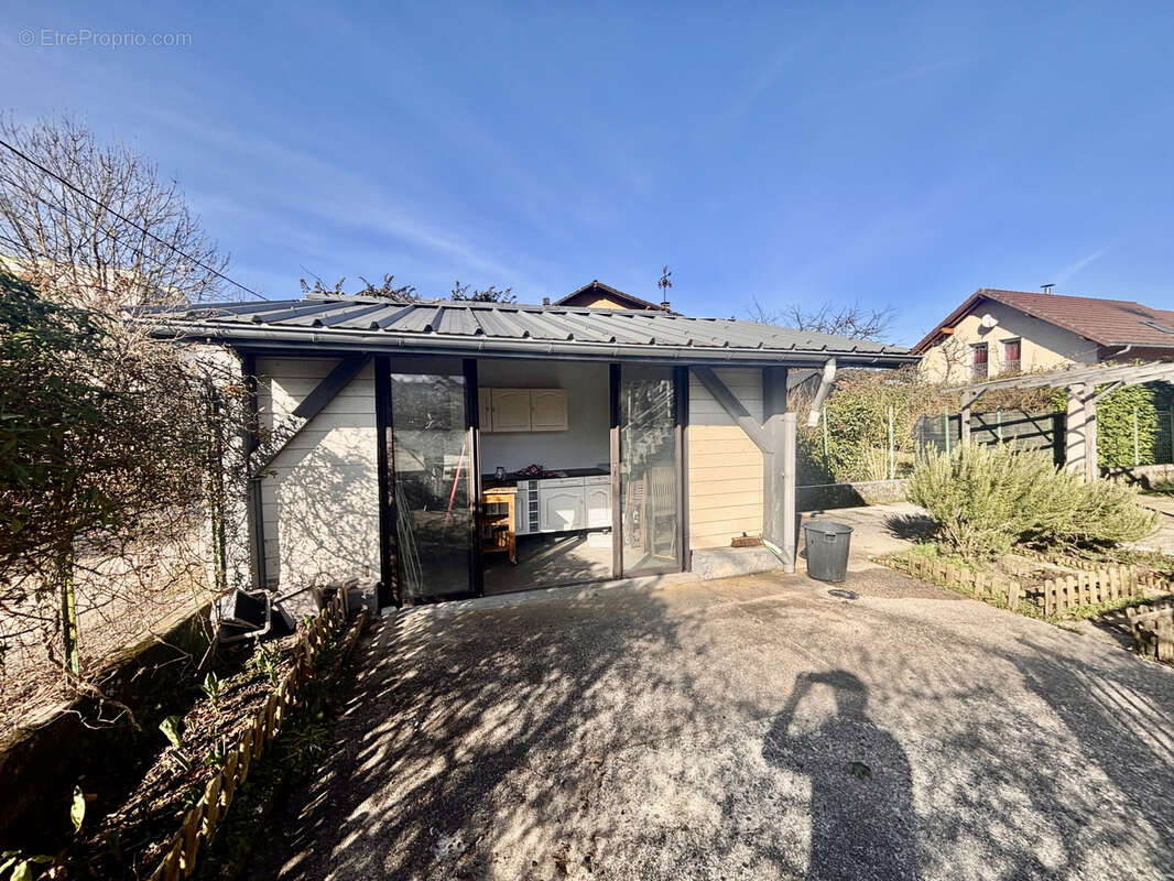 Appartement à LES ECHELLES
