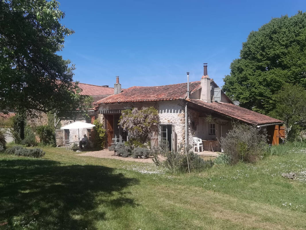 Maison à NIEUIL