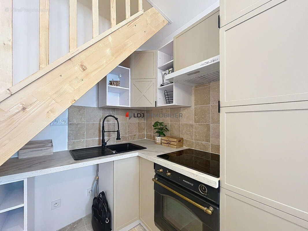 Maison 71 m² à Prades  - photo 4