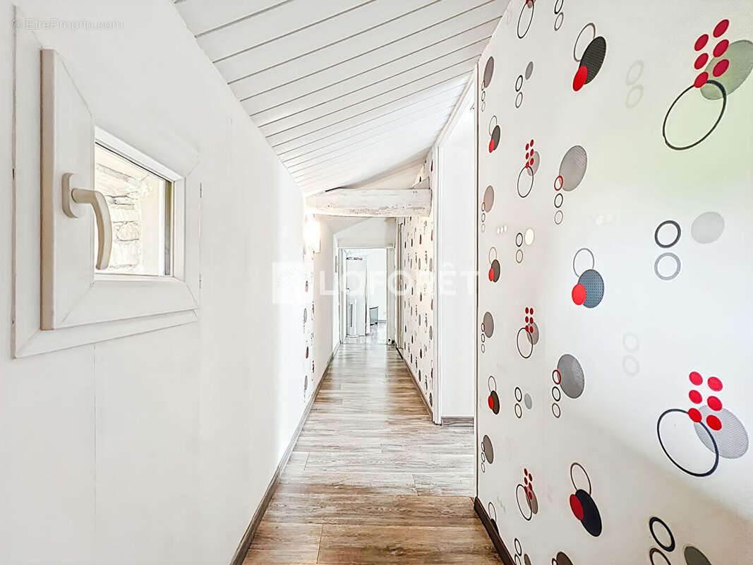 Maison à DOUE-LA-FONTAINE