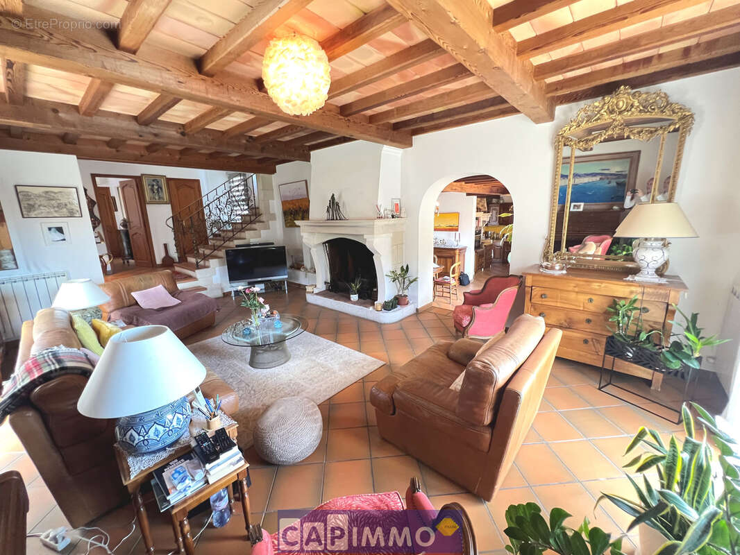 Maison à LA FARLEDE