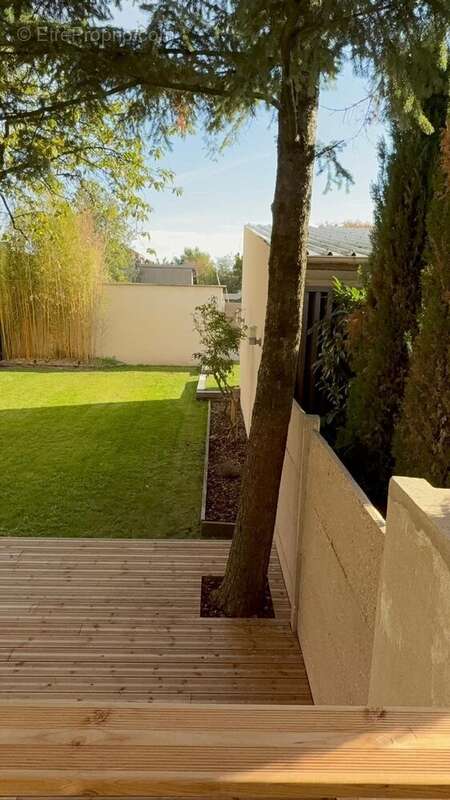 Maison à LE PERREUX-SUR-MARNE