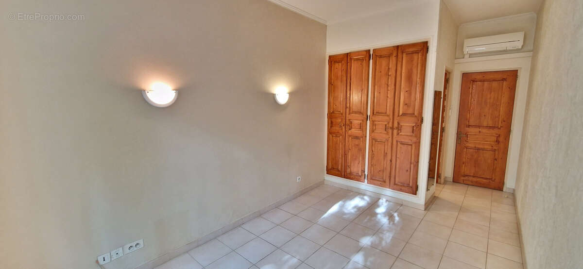 Appartement à DRAGUIGNAN