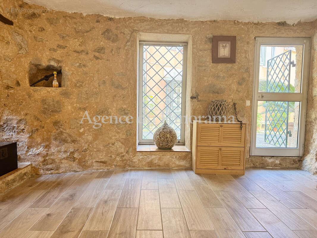 Maison à CABRIS
