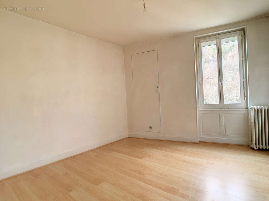 Appartement à CHATELGUYON