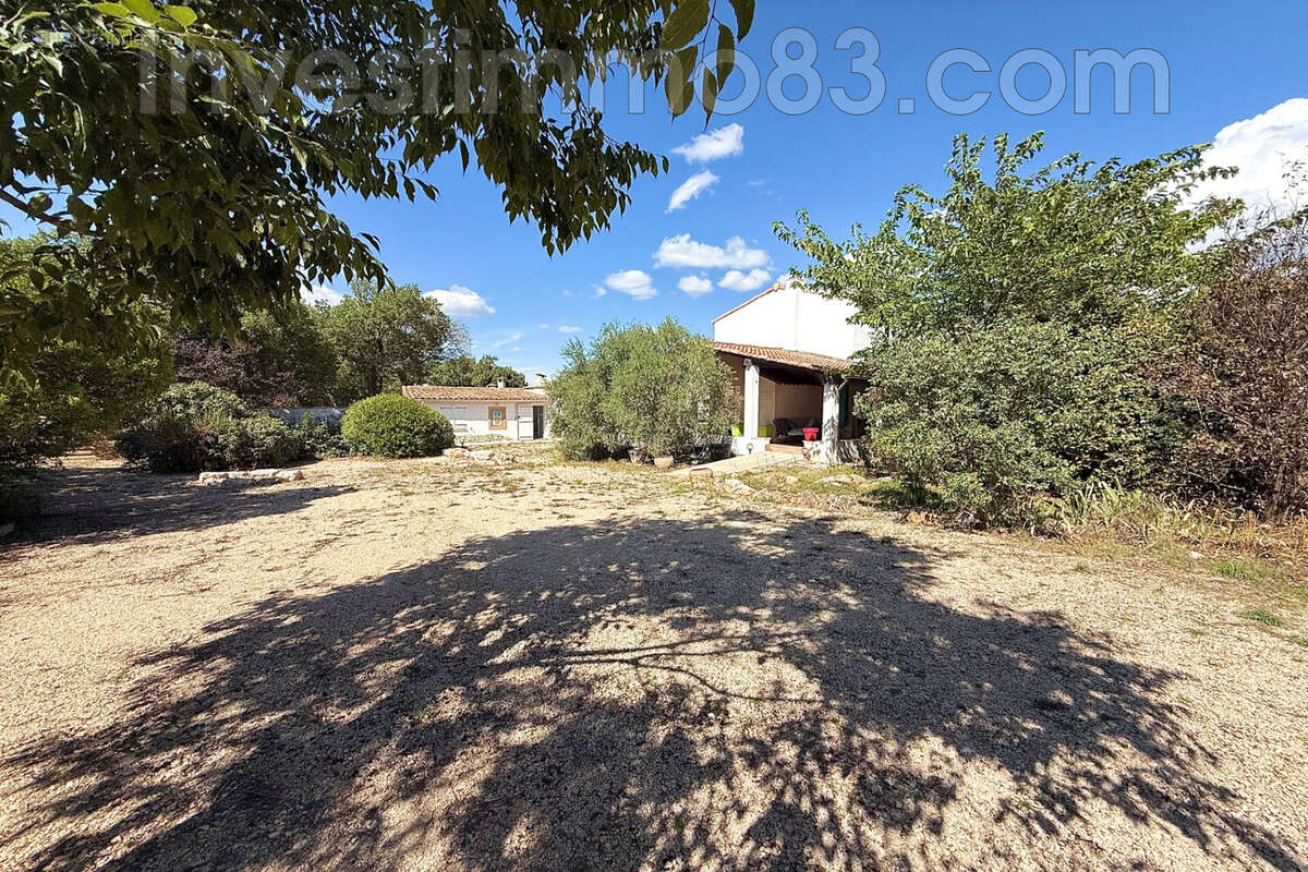 Maison à SAINT-MAXIMIN-LA-SAINTE-BAUME