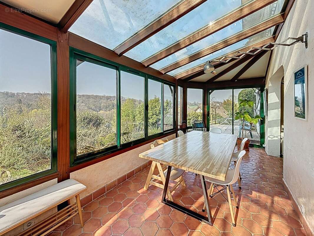 Véranda - Maison à CHATEAUFORT