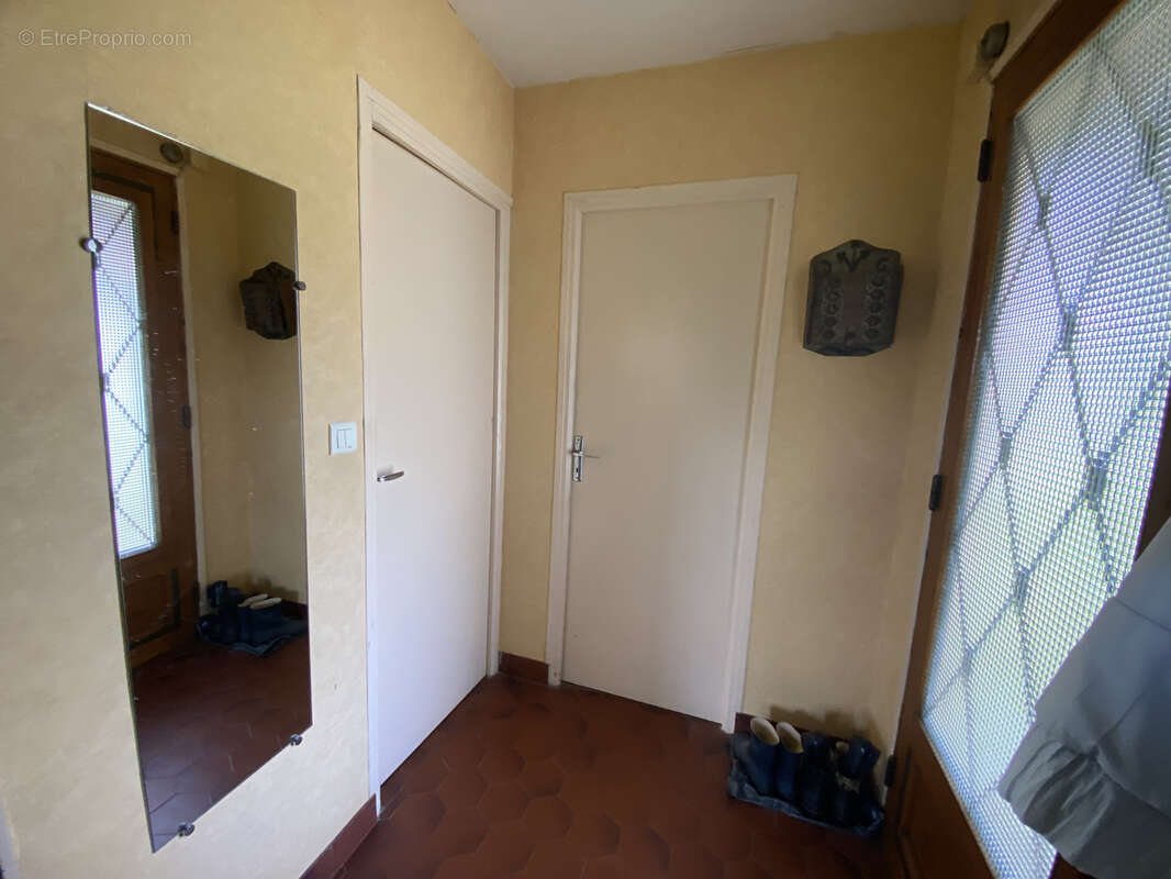 Maison à SAINT-MARTIN-DU-PUY