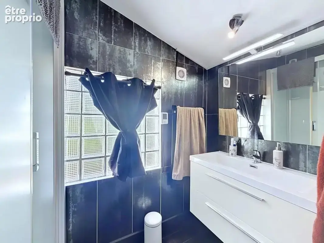 Maison 5 pièces avec piscine et garage à Tourrette-Levens - photo 14