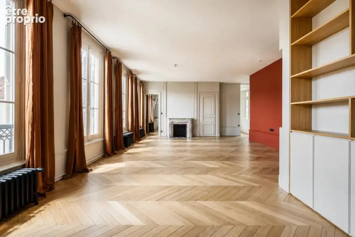 Appartement de 4 pièces de 163 m² à Troyes - photo 2