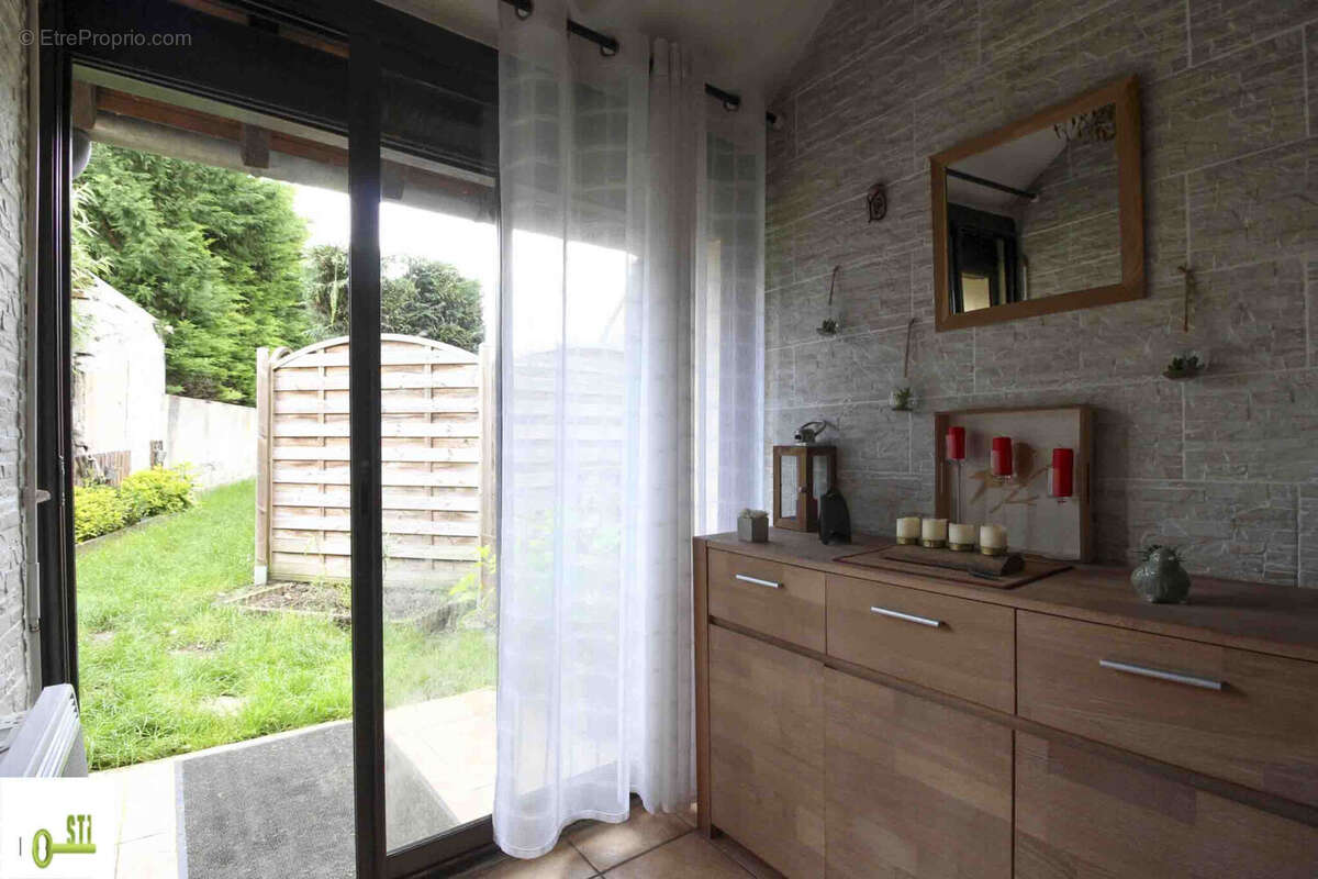 Photo 9 - Maison à ROGNY-LES-SEPT-ECLUSES