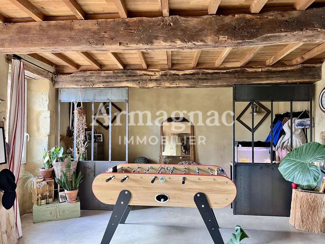 Maison à ROQUEBRUNE