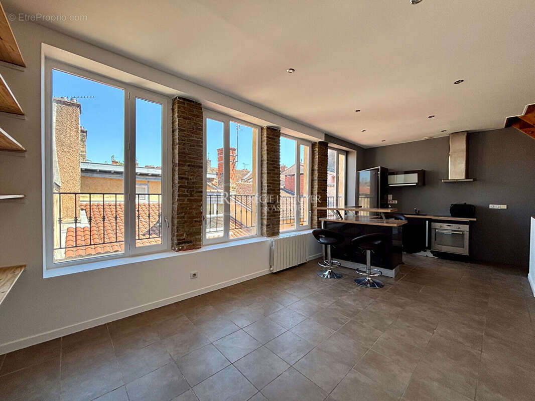 Appartement à LYON-5E