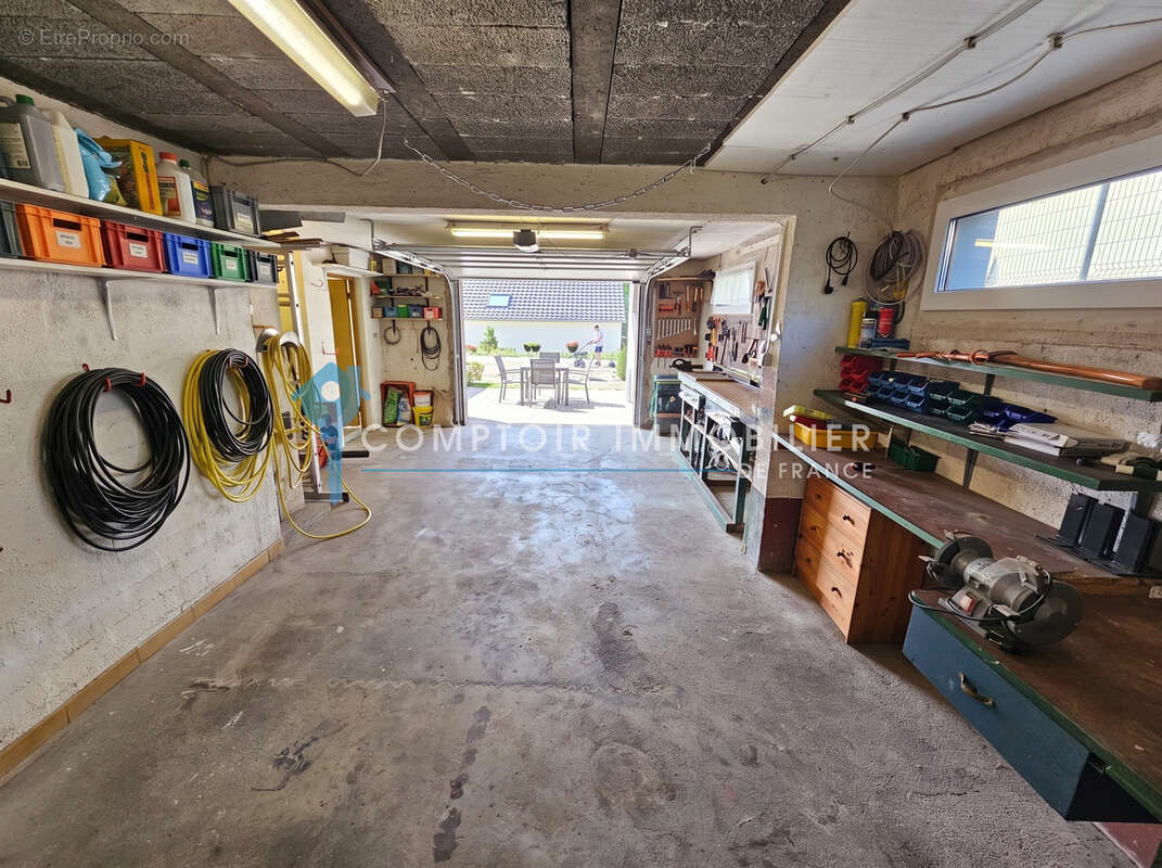 Plain-pied avec jardin et grand balcon dans un secteur recherché, proche frontière allemande - photo 13