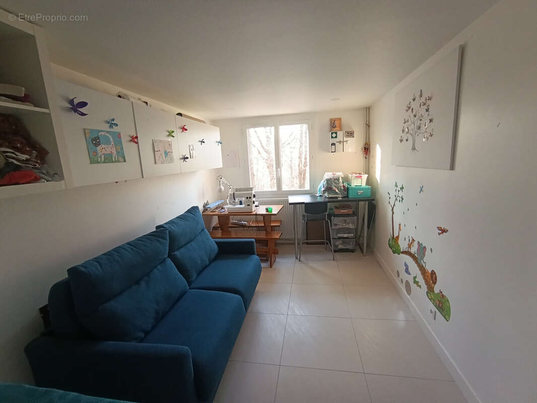Maison à BURES-SUR-YVETTE