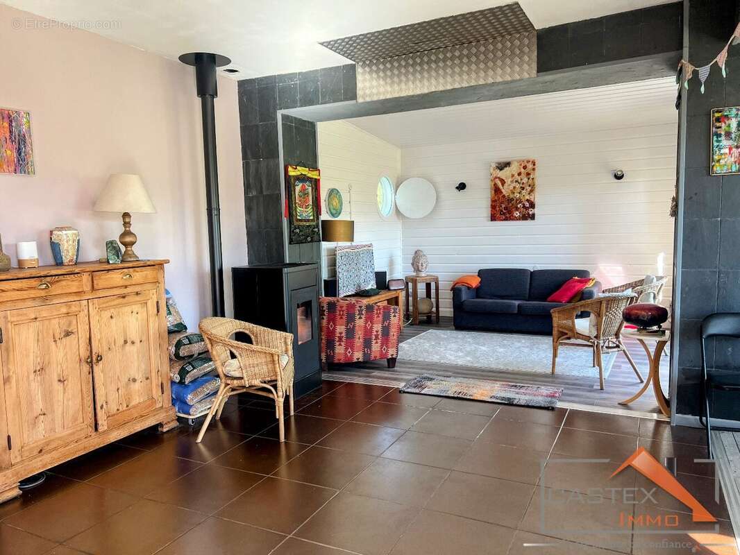 Maison à SALIES-DU-SALAT