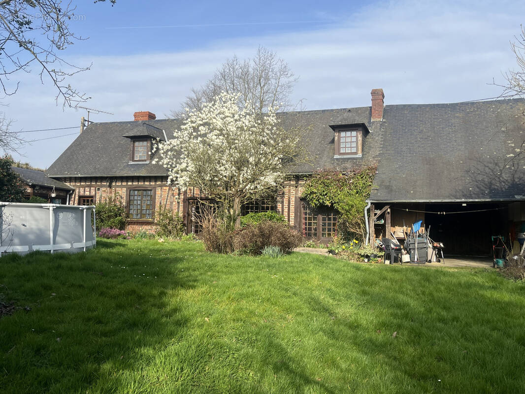 Maison à MILLEBOSC