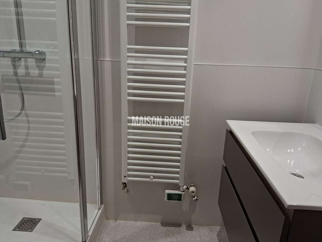 Très bel appartement,186m², 7 pièces, excellent état, à proximité de la cathédrale de Rennes - photo 28