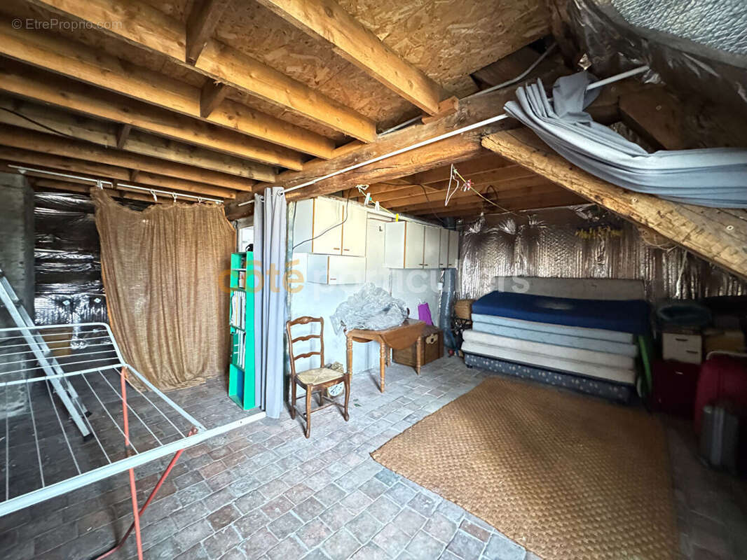 Maison à FLEURY-LES-AUBRAIS