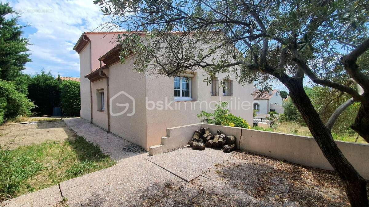 Maison 103 m² – 3 chambres – 2 salles d'eau – terrain 716 m² – garage - photo 5