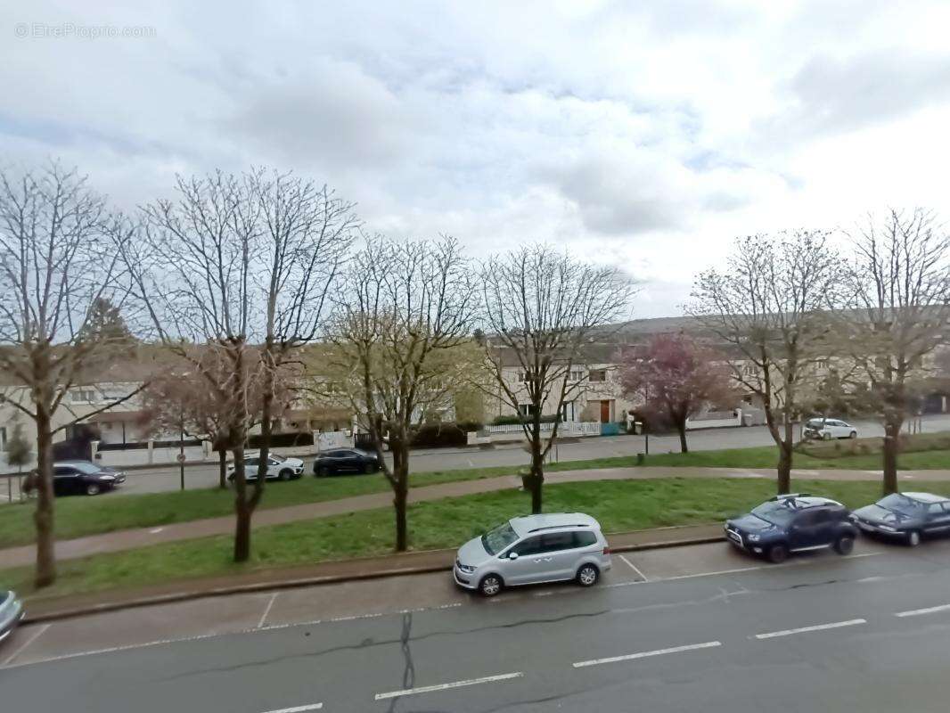 Maison à VILLEPREUX