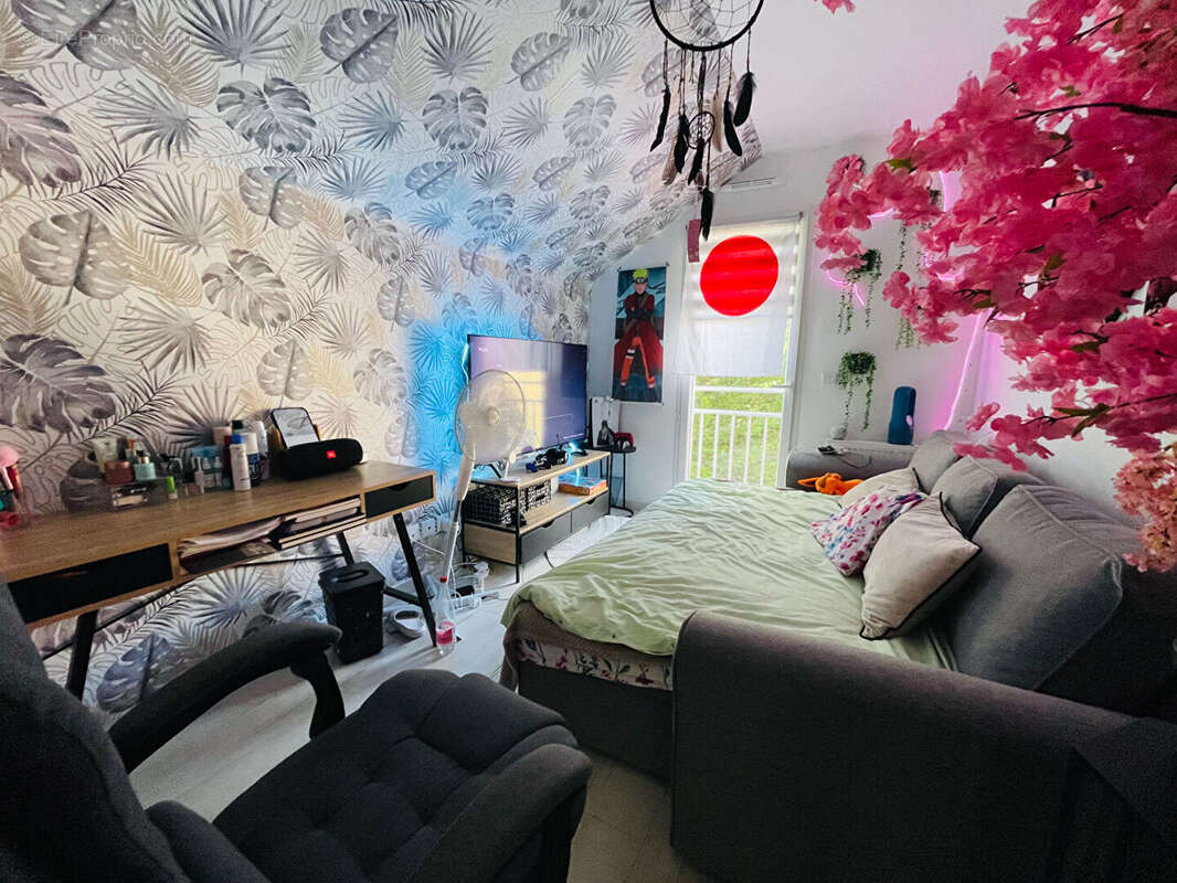 Maison à SARTROUVILLE