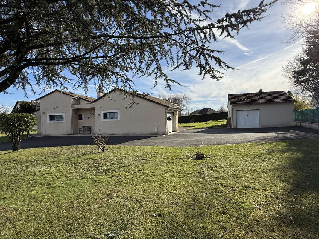 Maison à SAINT-PARDOUX-CORBIER