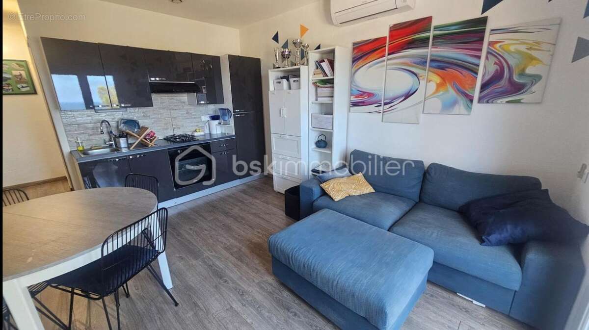 Maison à ROQUEBRUNE-SUR-ARGENS