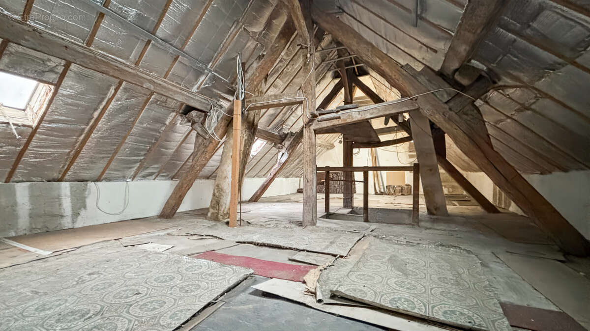 Maison à ETAMPES