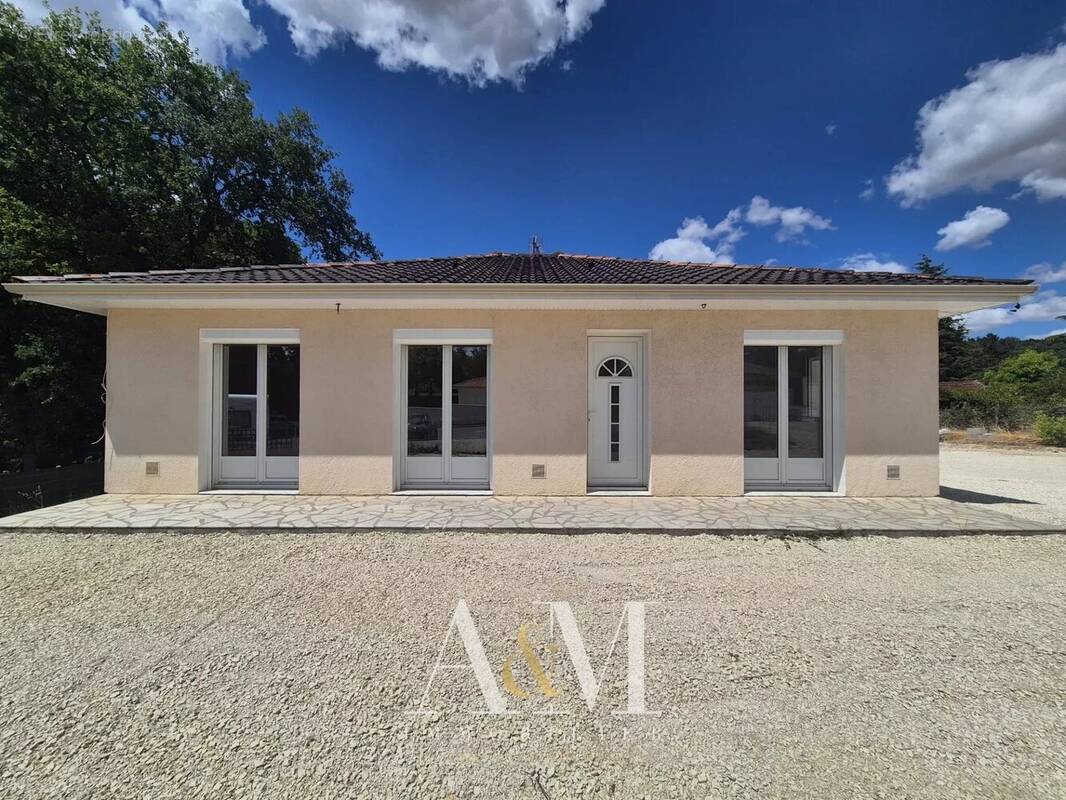 Maison à PUYMOYEN