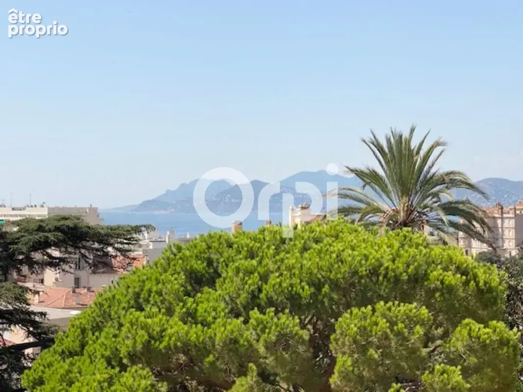 Cannes, vue  exceptionelle mer et le suquet, immeuble d'époque et de renom - photo 13