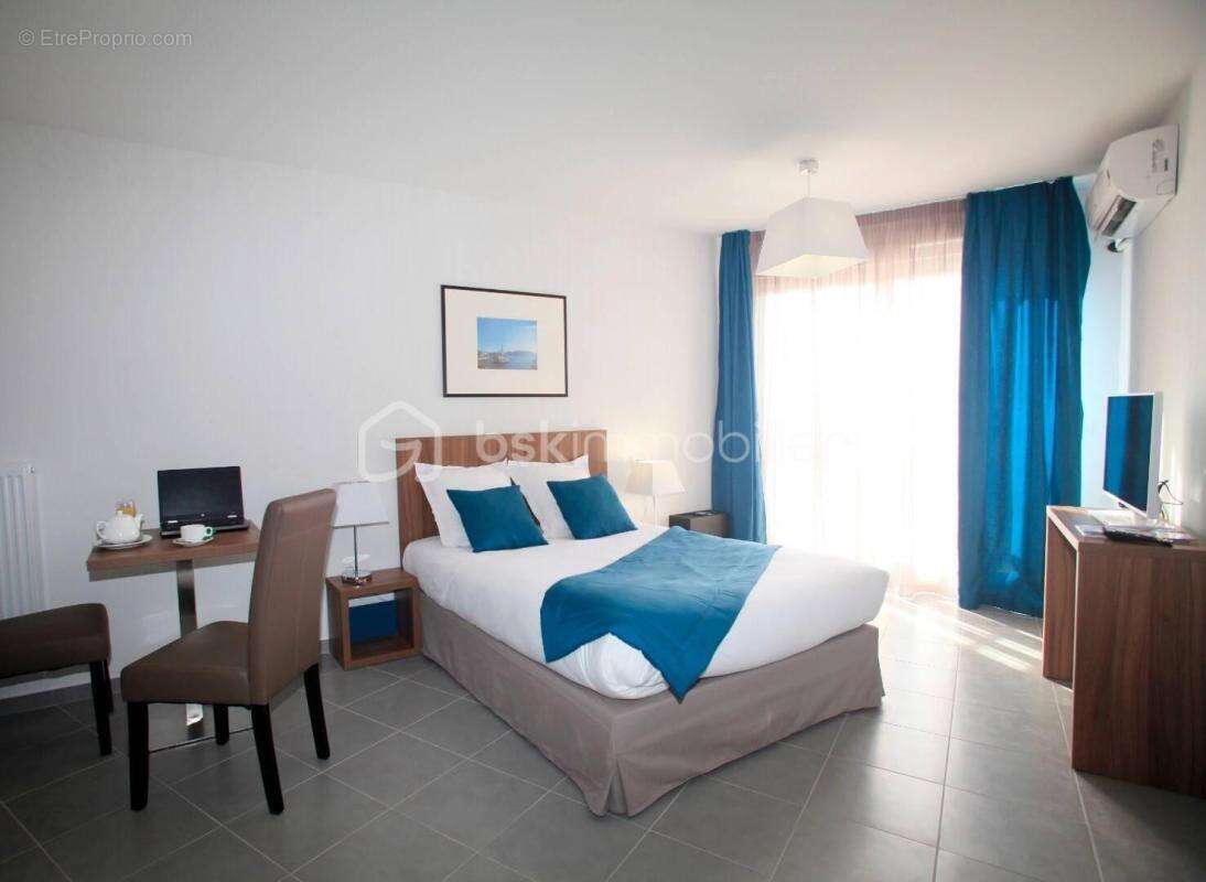 Appartement à MARSEILLE-5E