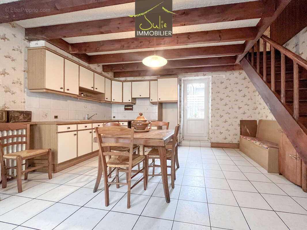 Maison à BRESSUIRE
