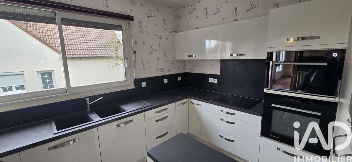 Maison 153 m² à Saint-Jean-Le-Blanc  - photo 6
