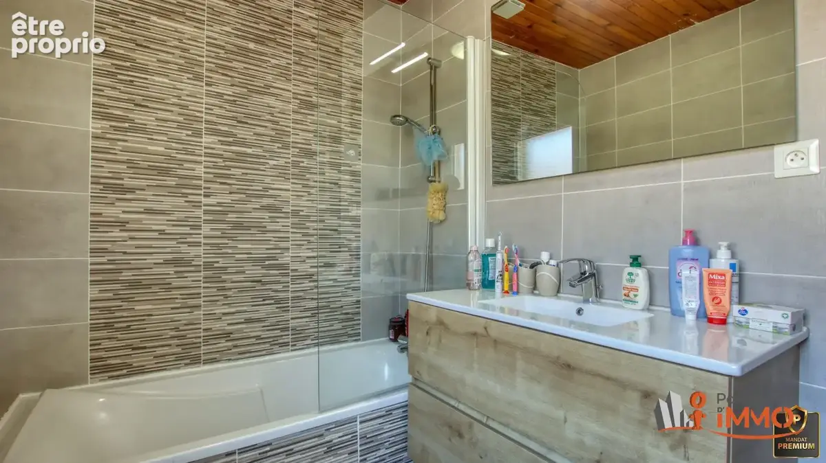 Maison 6 pièces 90 m² à vendre à Saint-Galmier (42330) - photo 9