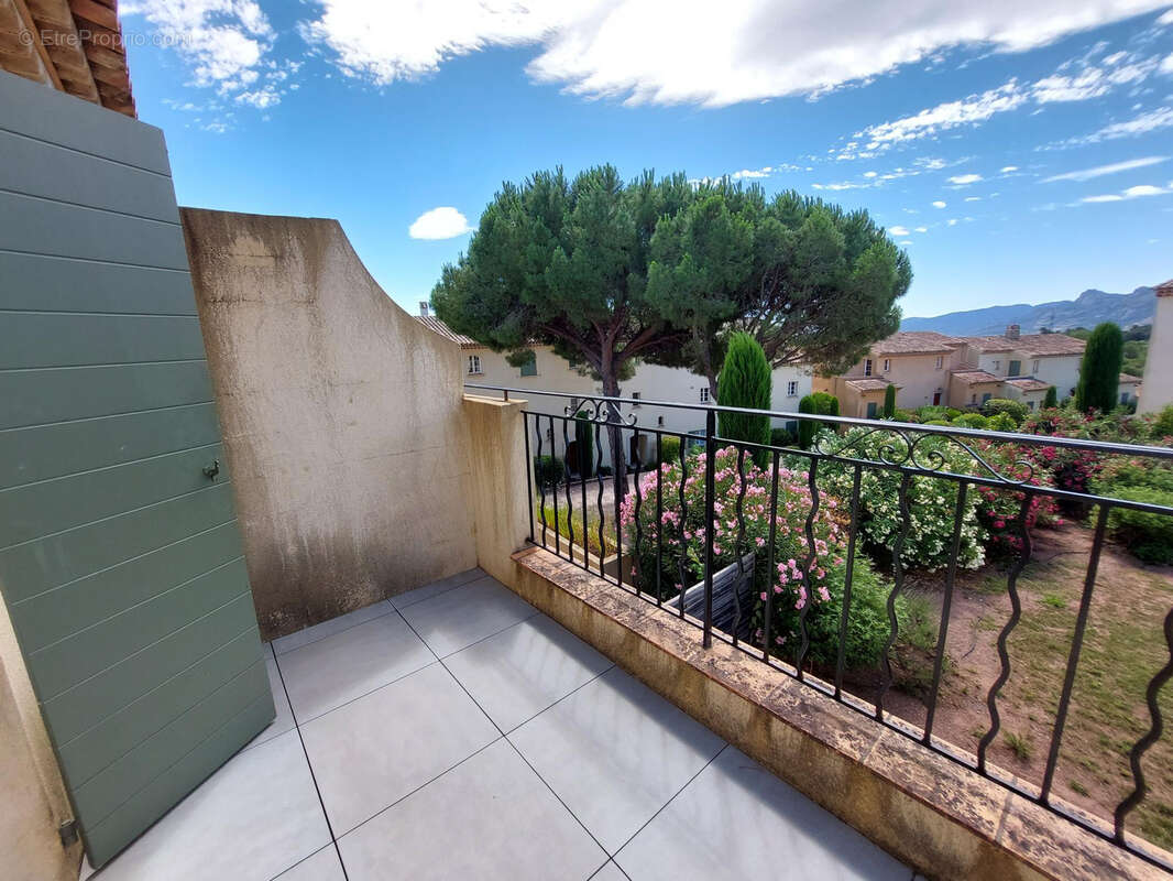 Appartement à LA MOTTE