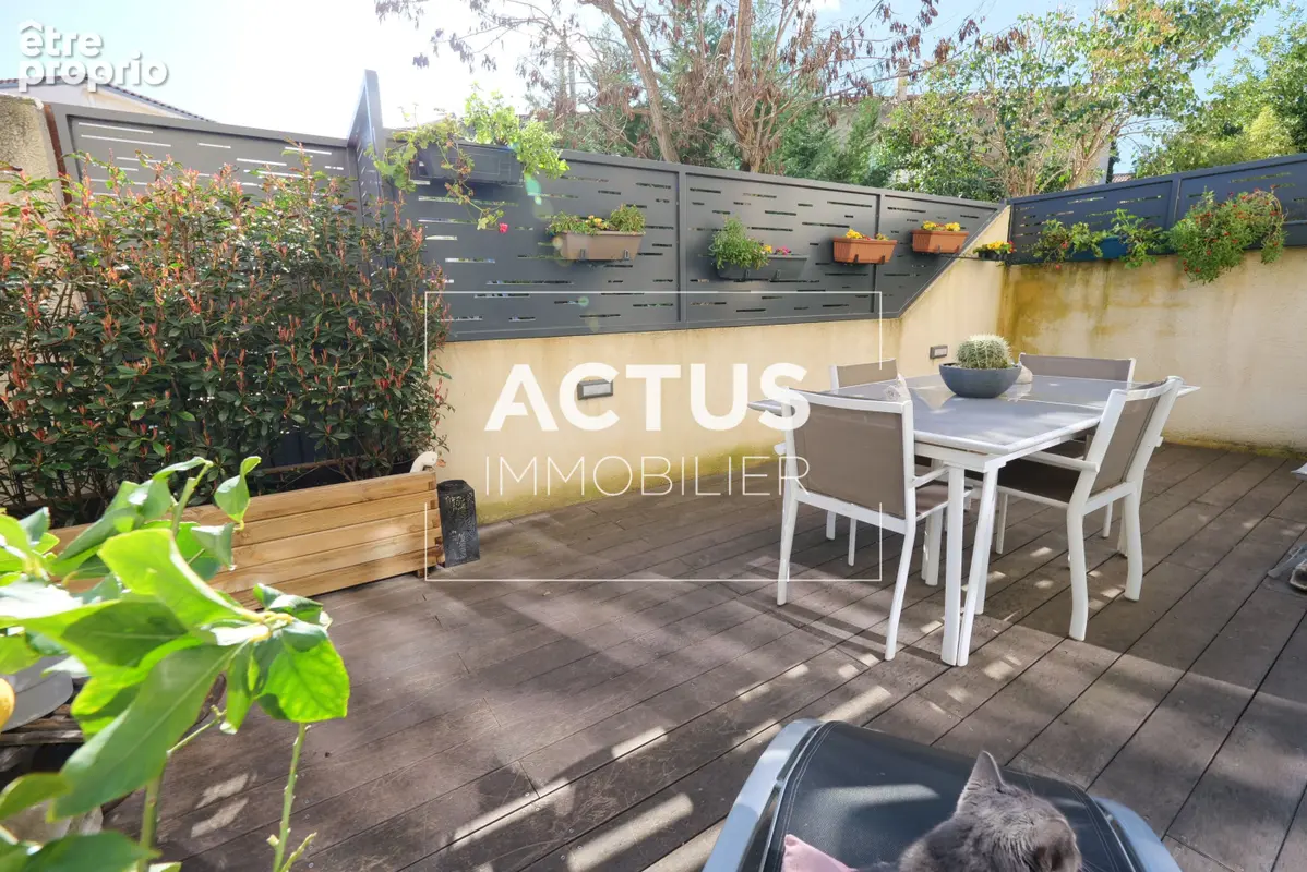 Maison 4 pièces 126 m² à vendre à Salon-De-Provence (13300) - photo 2