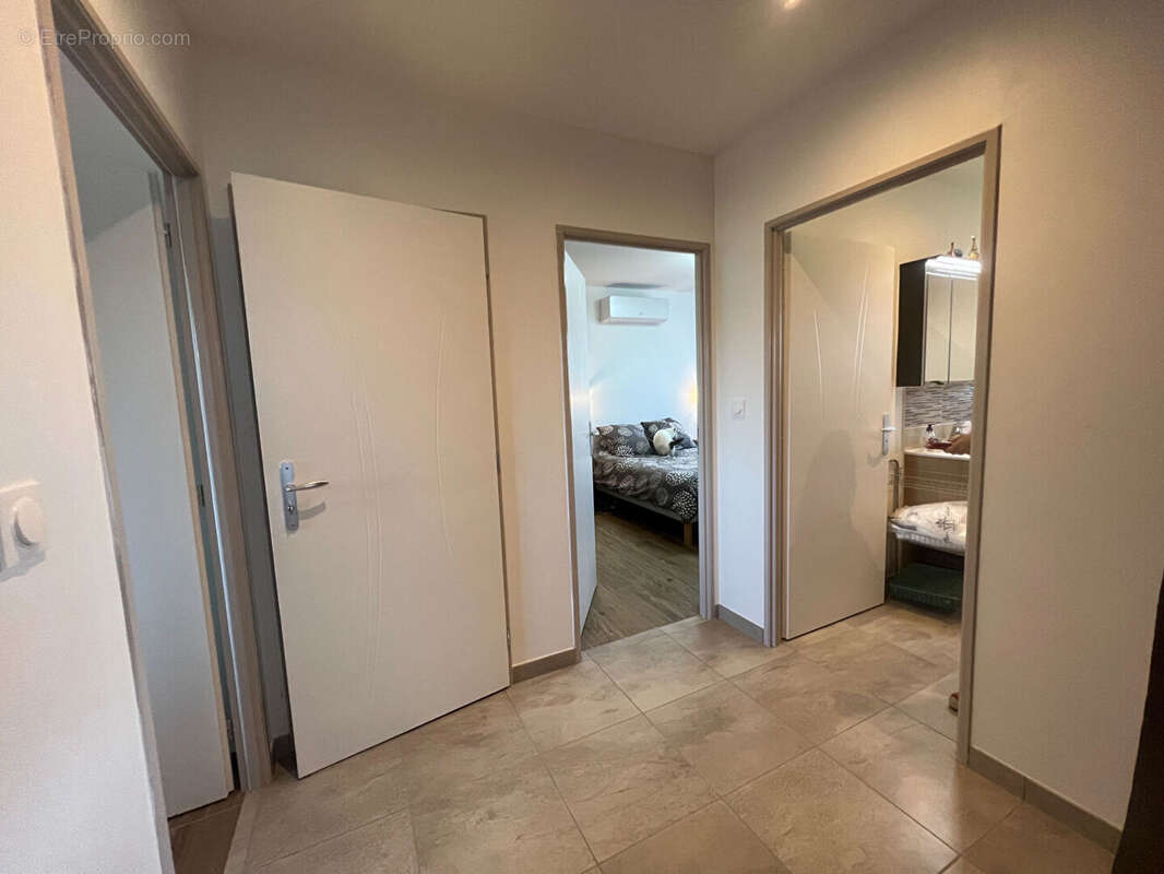 Maison à PONT-DE-CHERUY