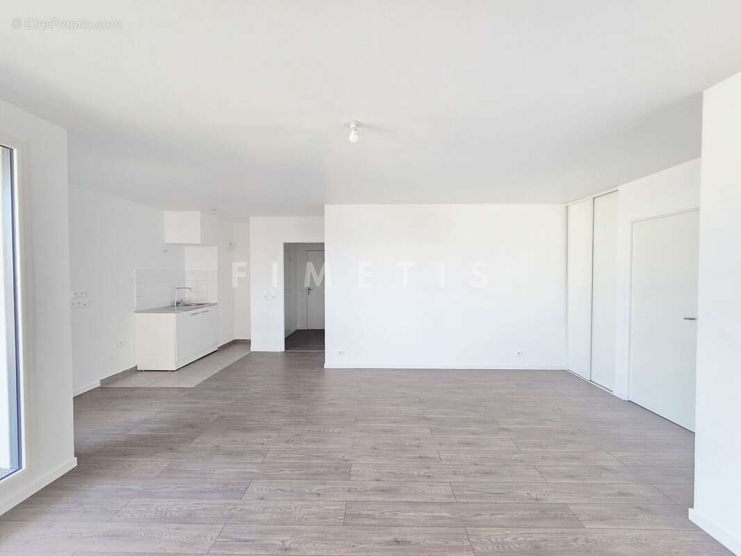 Appartement 64 m² à Noisiel  - photo 4