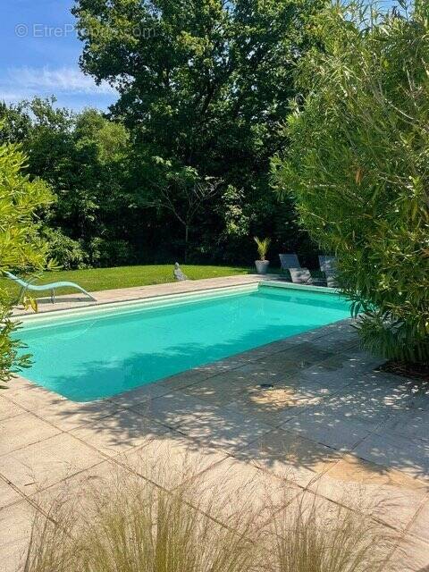 Maison à LA CHAPELLE-SUR-ERDRE
