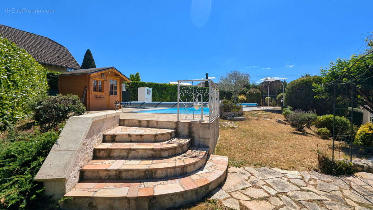 ETERCY - Maison familiale avec piscine chauffée - photo 2