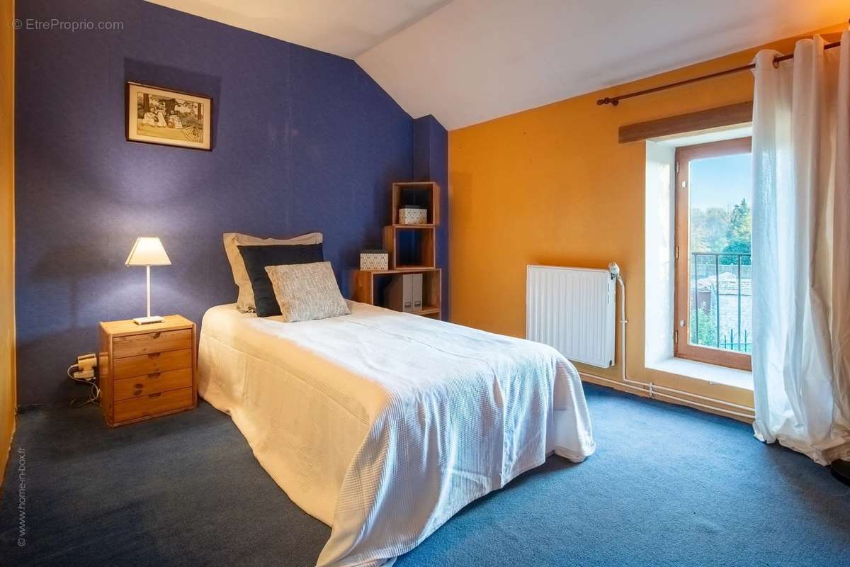 Maison à VAYRES-SUR-ESSONNE