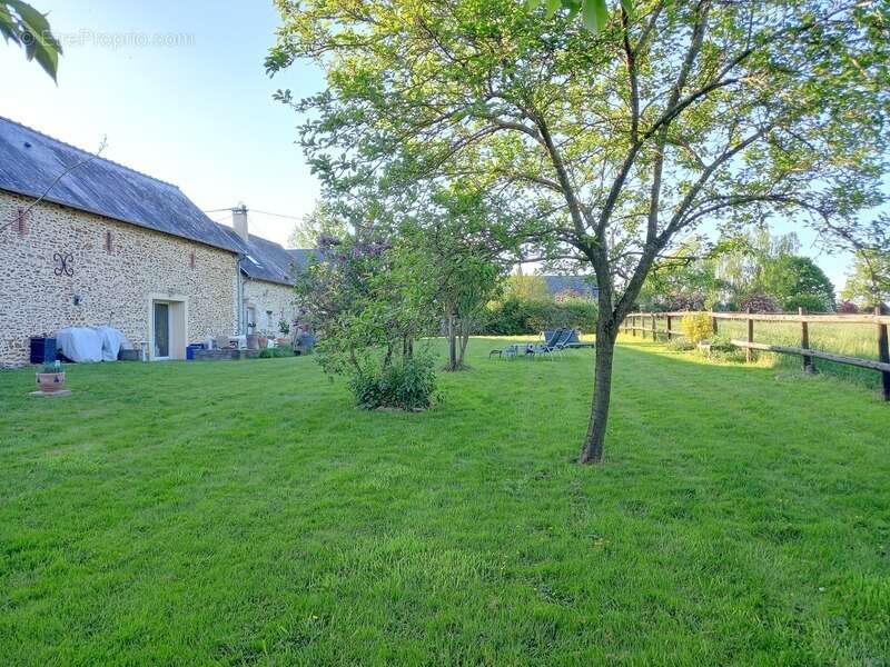 Maison à LAVAL