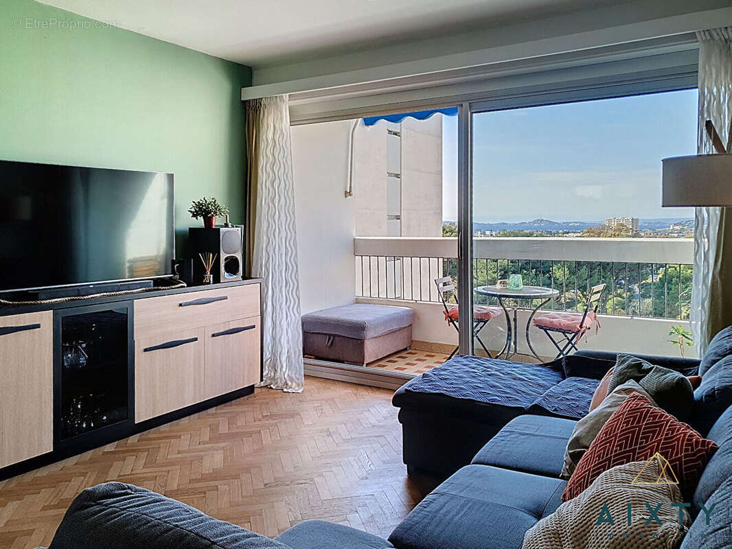 Appartement à MARSEILLE-9E