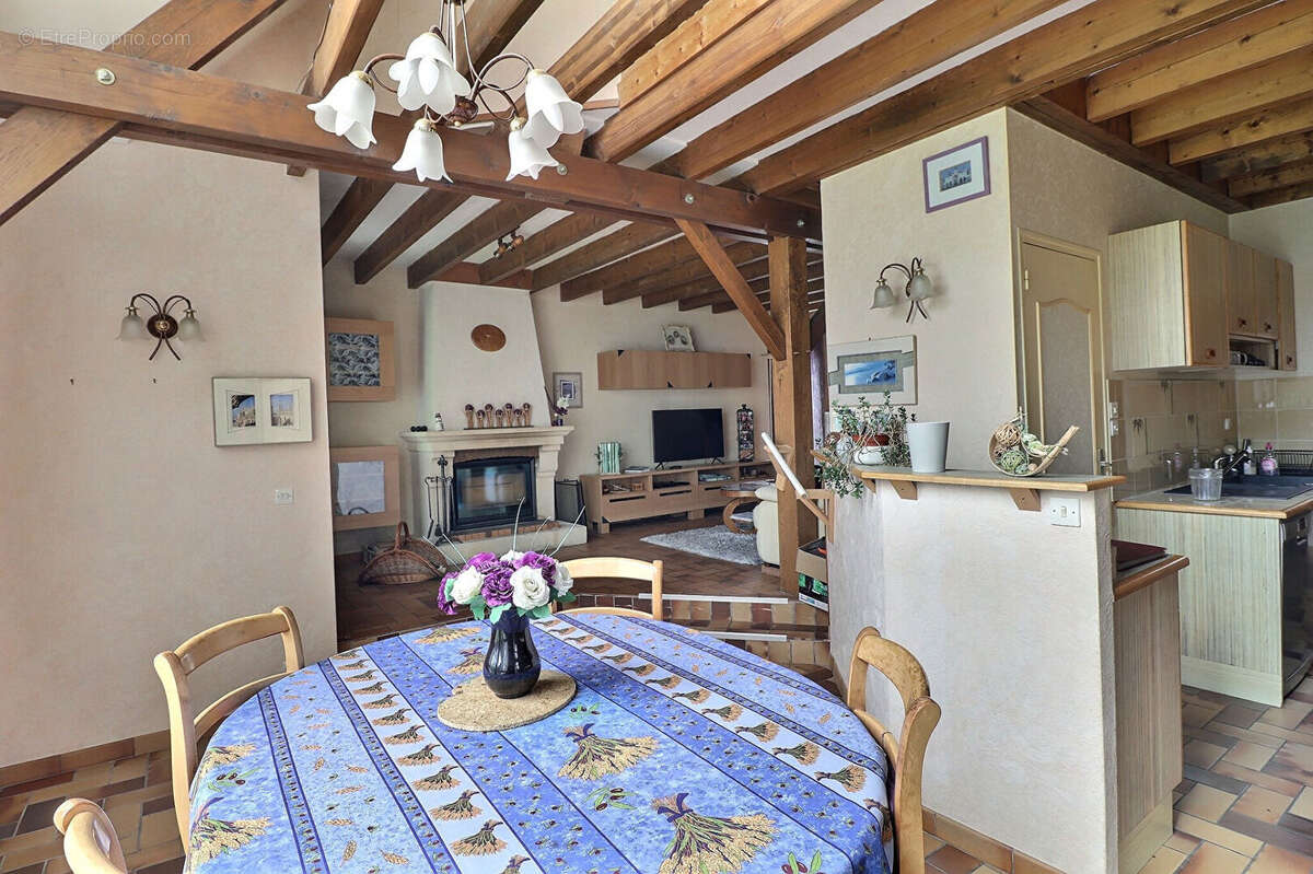 Maison à SAINT-LAMBERT-LA-POTHERIE