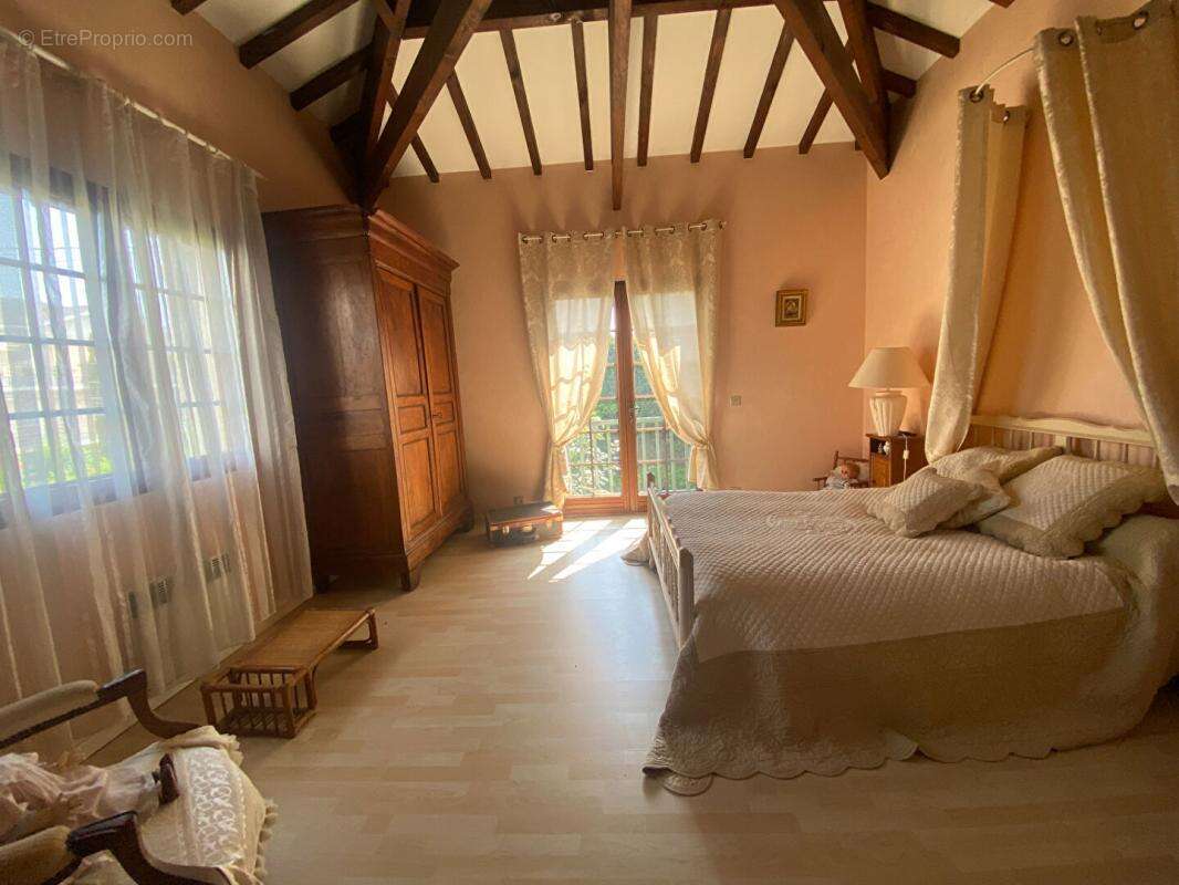 Maison à LE BOUSCAT