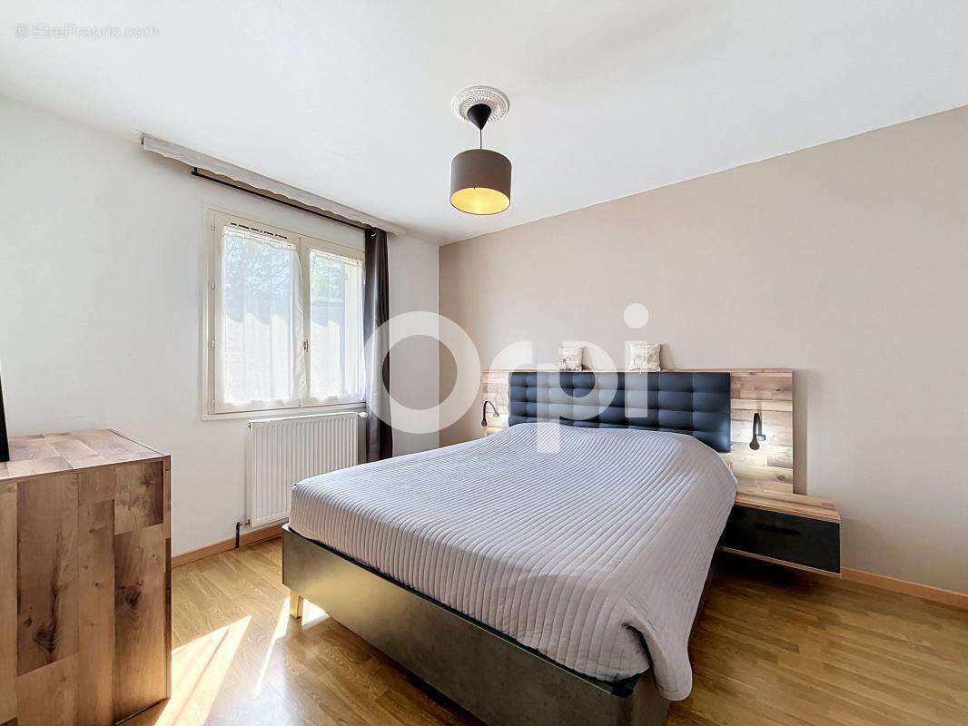 Maison familiale de 158 m² - À 2 min de Créavallée - photo 4