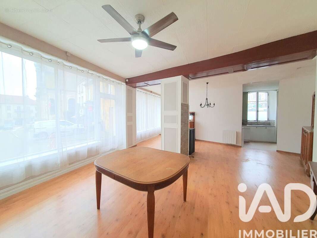 Photo 3 - Maison à JUSSEY