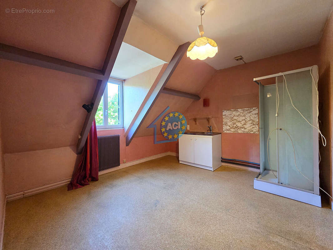 Maison à MANTES-LA-JOLIE